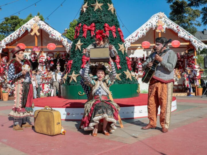 Vila de Natal reforça programação gratuita do 40° Natal Luz, com artistas locais