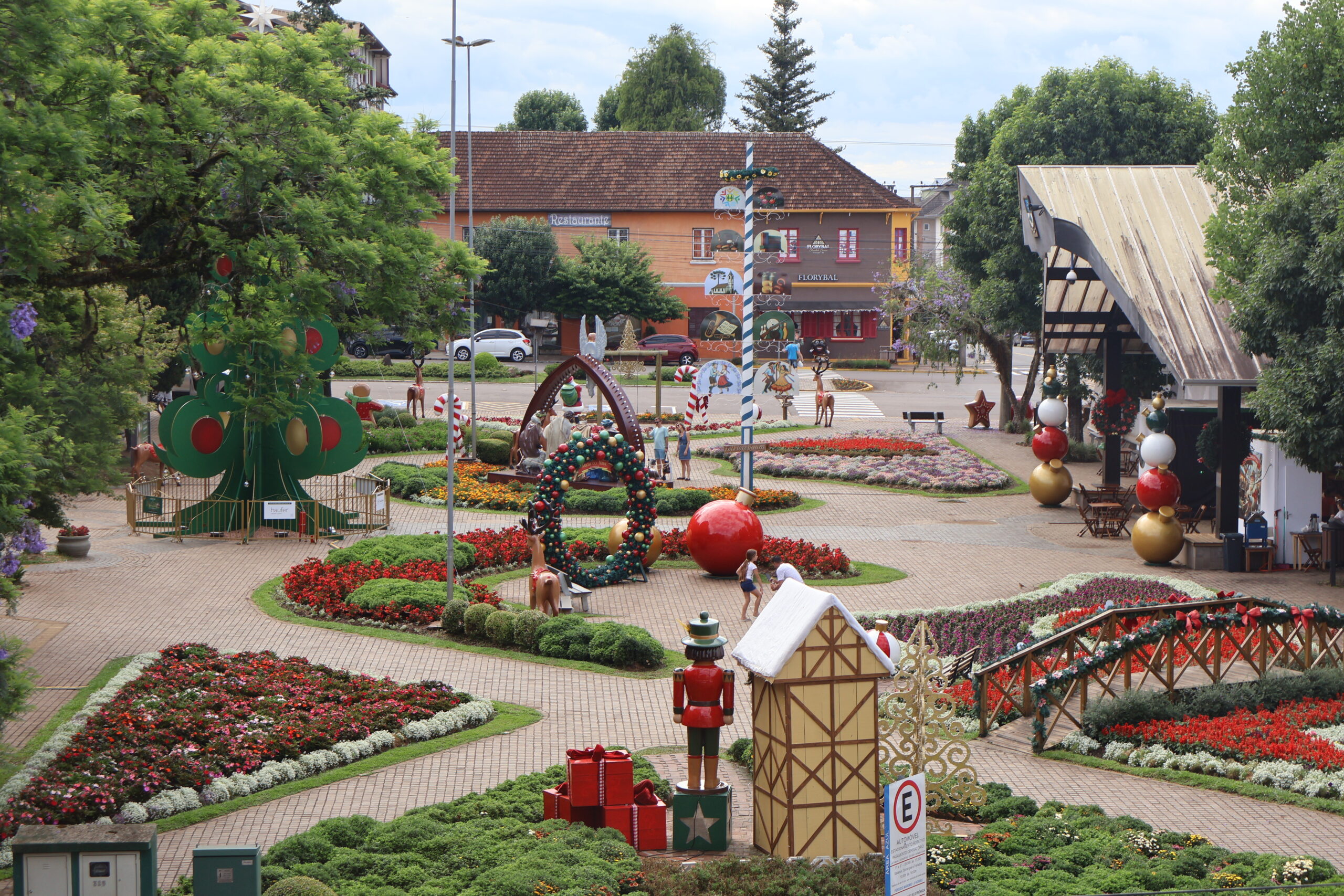 Fim de ano aquece o turismo e eleva a ocupação hoteleira em Nova Petrópolis