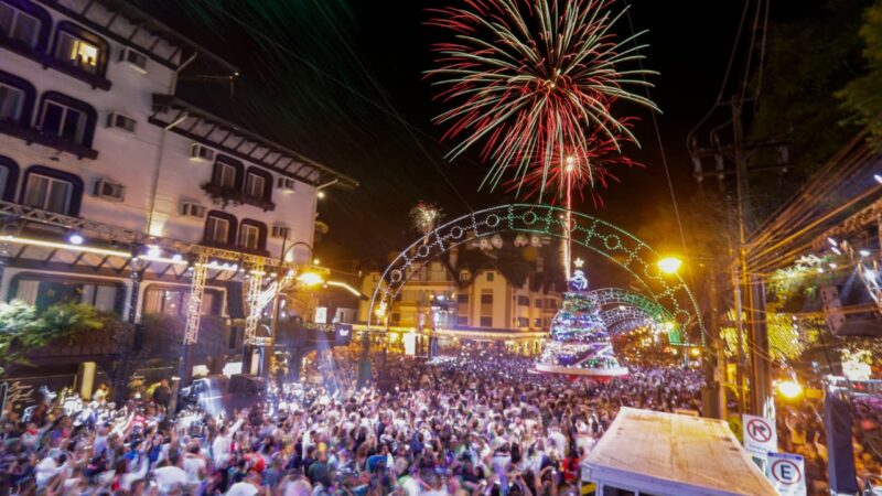Réveillon em Gramado terá show na Rua Coberta e oito minutos de queima de fogos