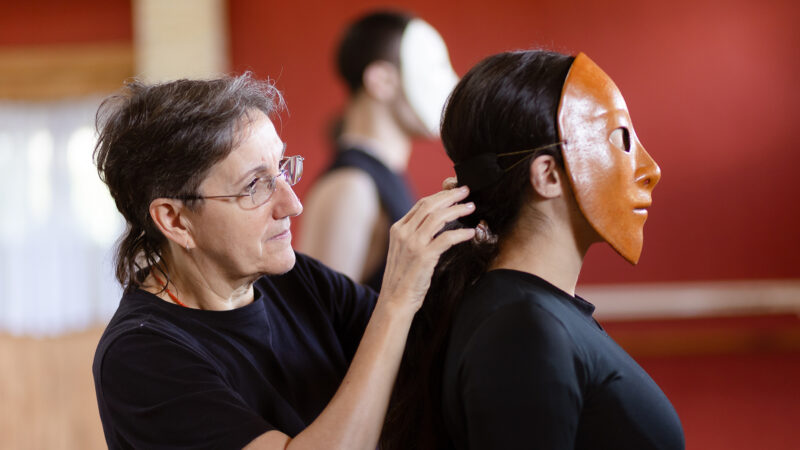Máscaras, corpo e criação: imersão artística movimenta o Gazebo Cultural em Canela