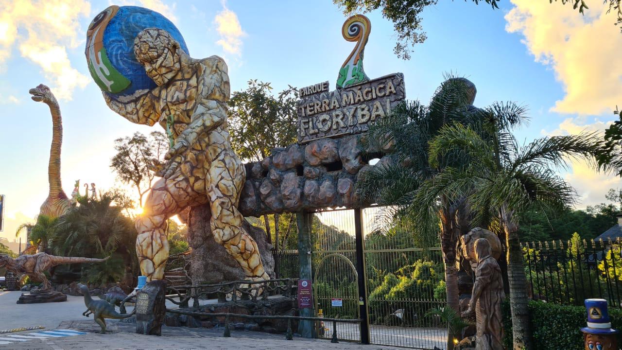 Magia toma conta da Serra: Parque Terra Mágica Florybal celebra o verão com espetáculo diário de fantasia em Canela