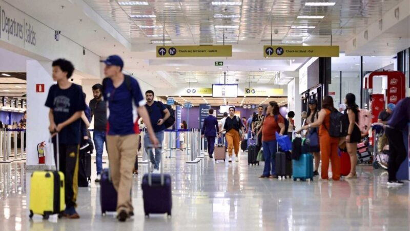 Aeroporto de Foz do Iguaçu retoma nível de movimentação pré-pandemia
