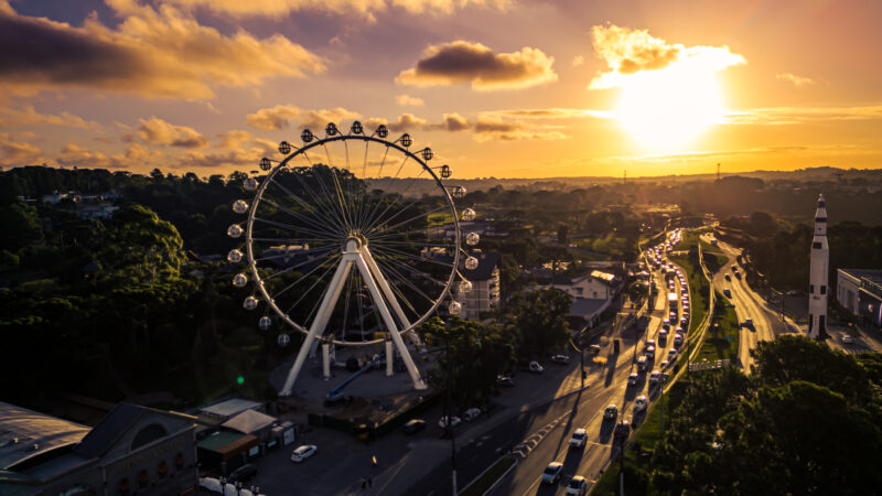 Moradores do RS têm desconto especial para passeio na roda-gigante do Mundo a Vapor em Canela